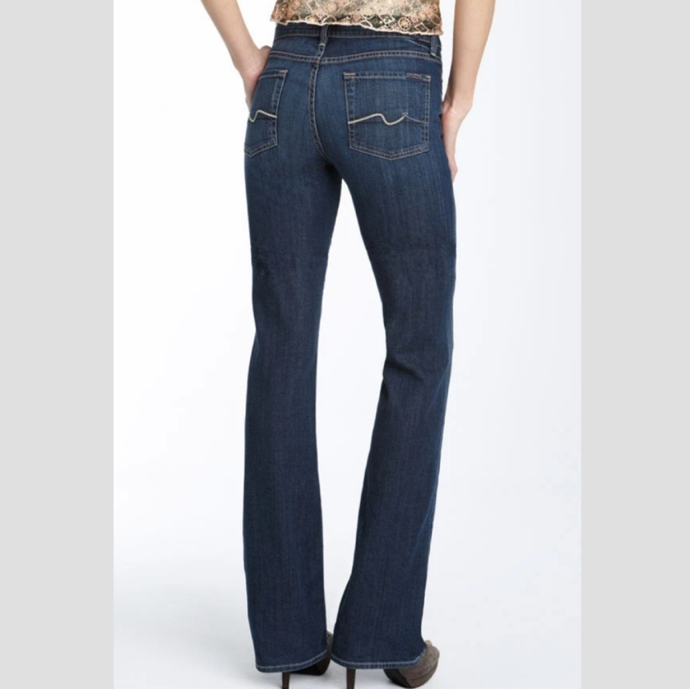 7 For All Mankind bootcut dark wash jeans size 29